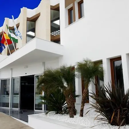 Andalussia Готель 3*