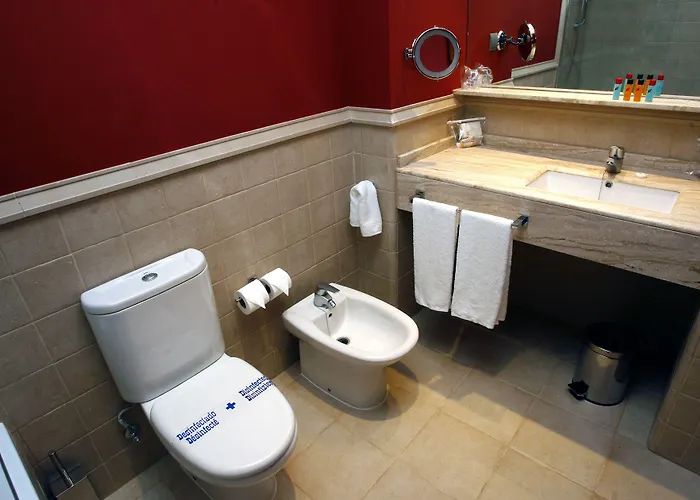 Andalussia Готель