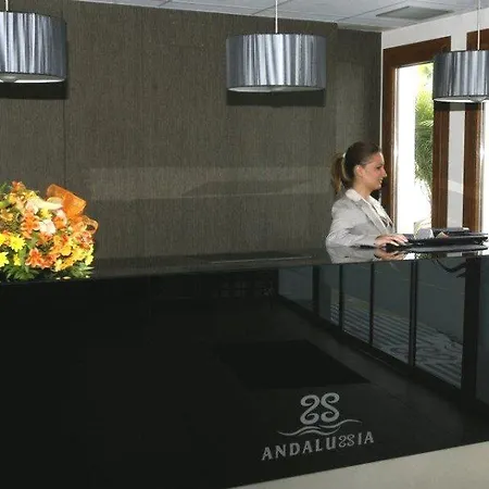 Andalussia Готель