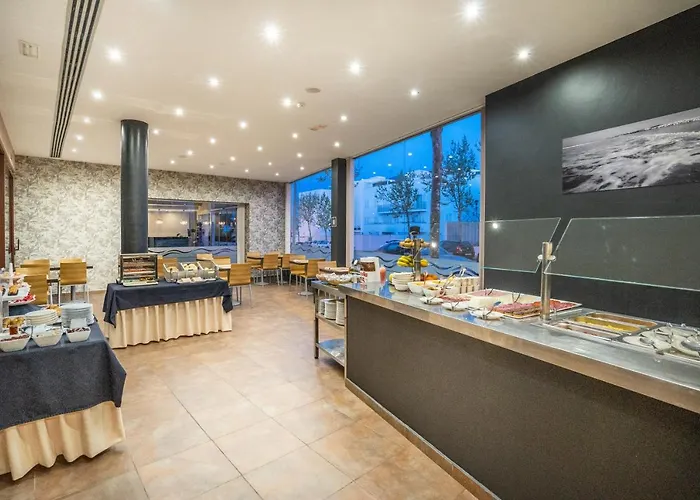 מלון Andalussia 3*